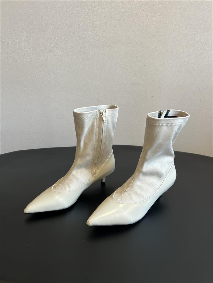 20251128172612610 380